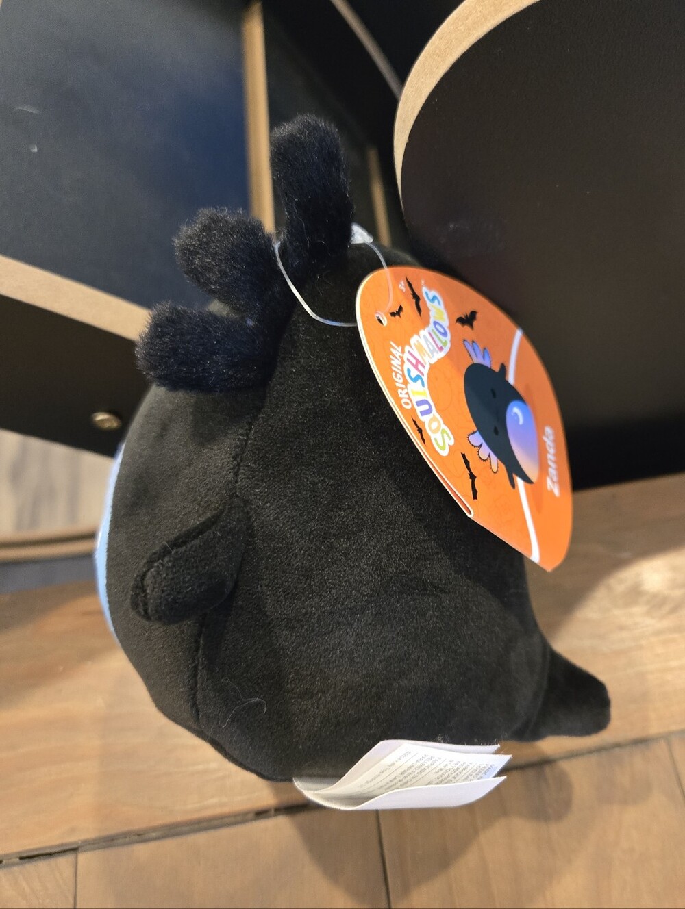 Zanda the Axolotl Squishmallows Halloween Squad Goth Punk New With Tags - Picture 2 of 5